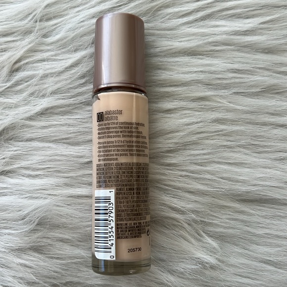 Maybelline dream radiant liquid hydrating foundation alabaster - Picture 3 of 7